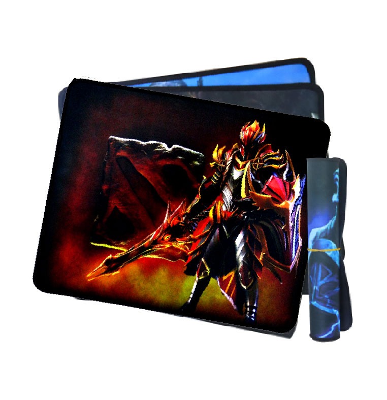 Pad Mouse 20X24 con Diseño Grande y Borde Bordado.