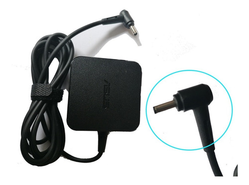 Cargador Compatible Asus 19V 3.42A 65W 4.5*3.0 (Cuadrado). 