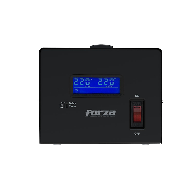 Estabilizador Forza FVR-6002, 6000VA/3000W 3 Tomas.